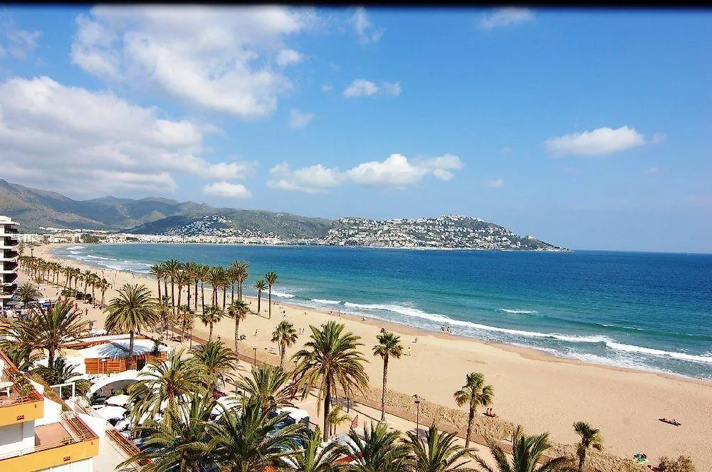 Hotel Marbella Roses