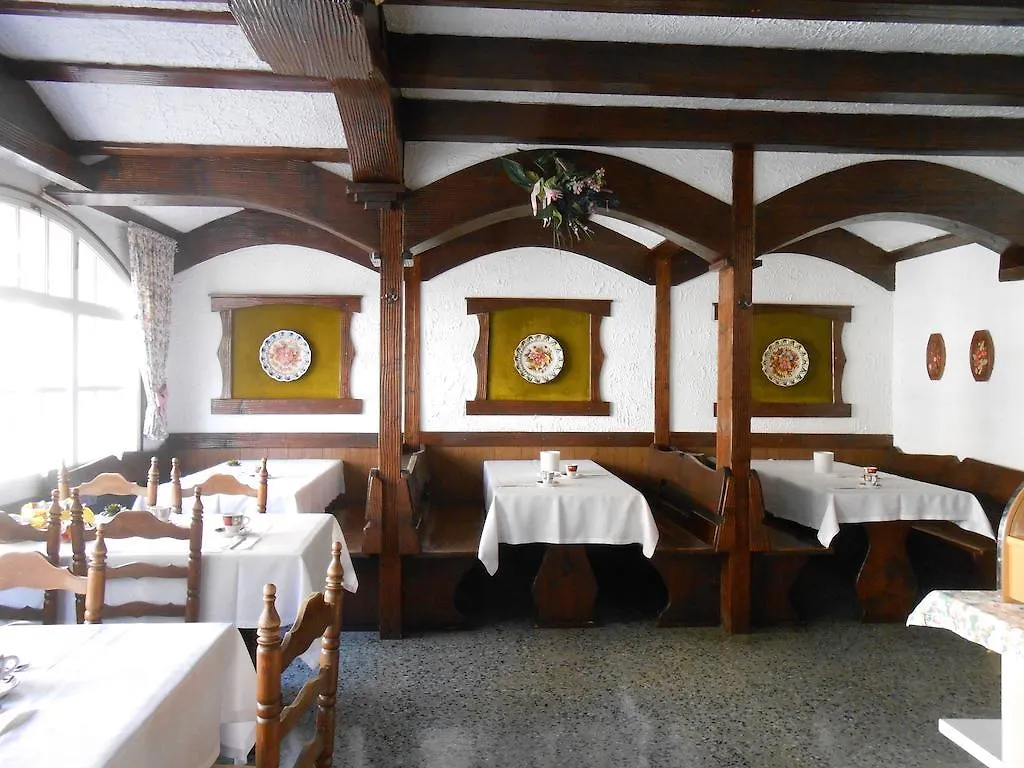 Hotel Marbella Roses 0*,